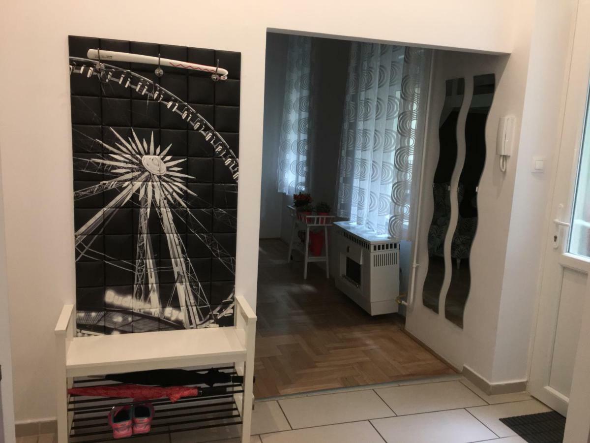 Lovag Apartman Budapesta Exterior foto